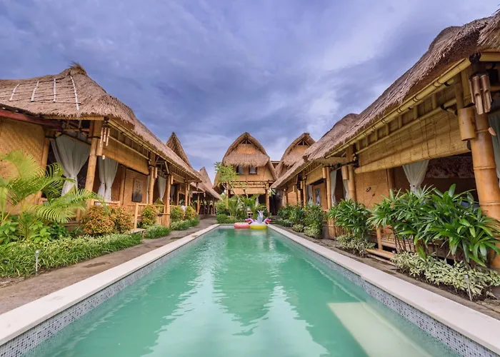 Moon Bamboo * Canggu