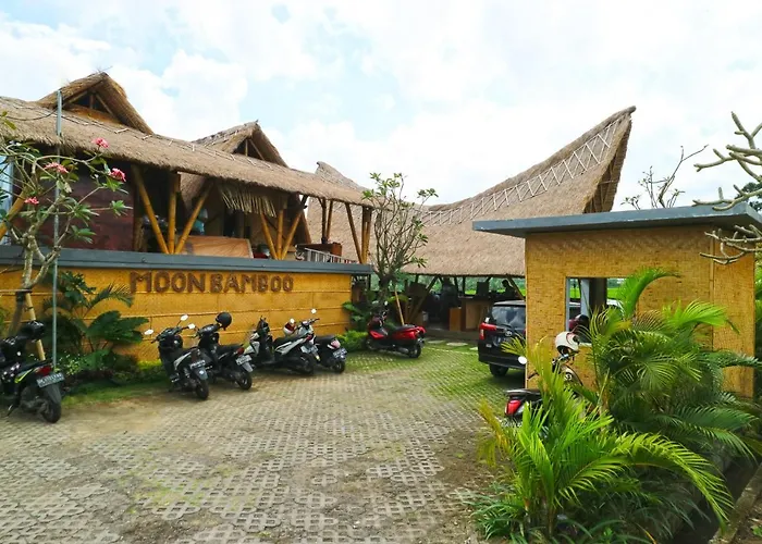 Moon Bamboo * Canggu